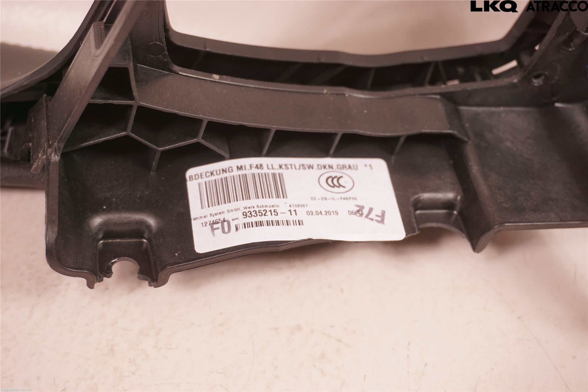BMW X1 F48 15-22 Instrumentkonsoll Midt