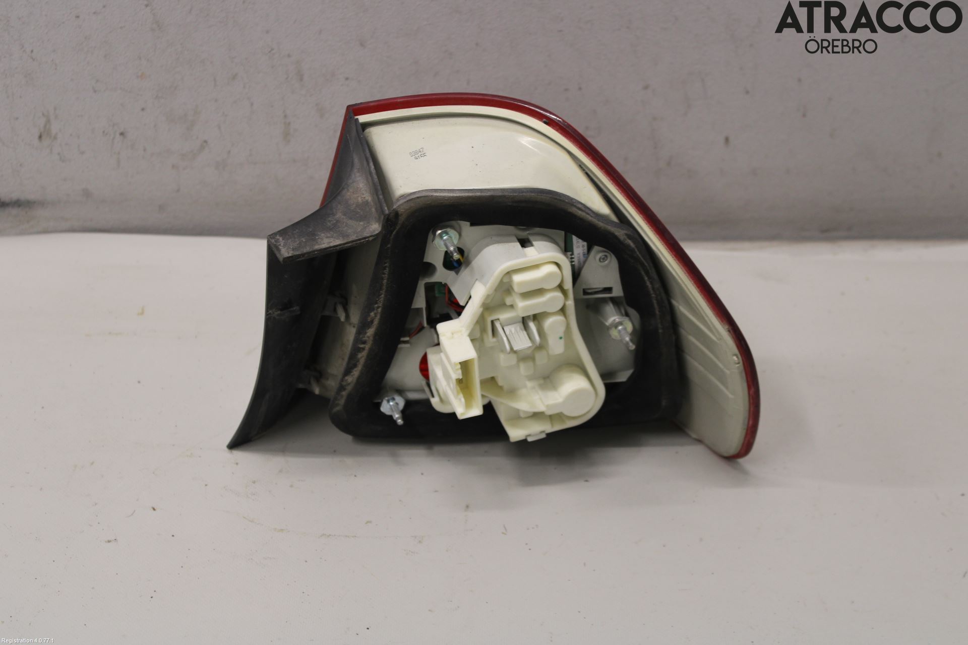 BMW 3 E90/91 SED/TOU 05-12 Baklykt Venstre