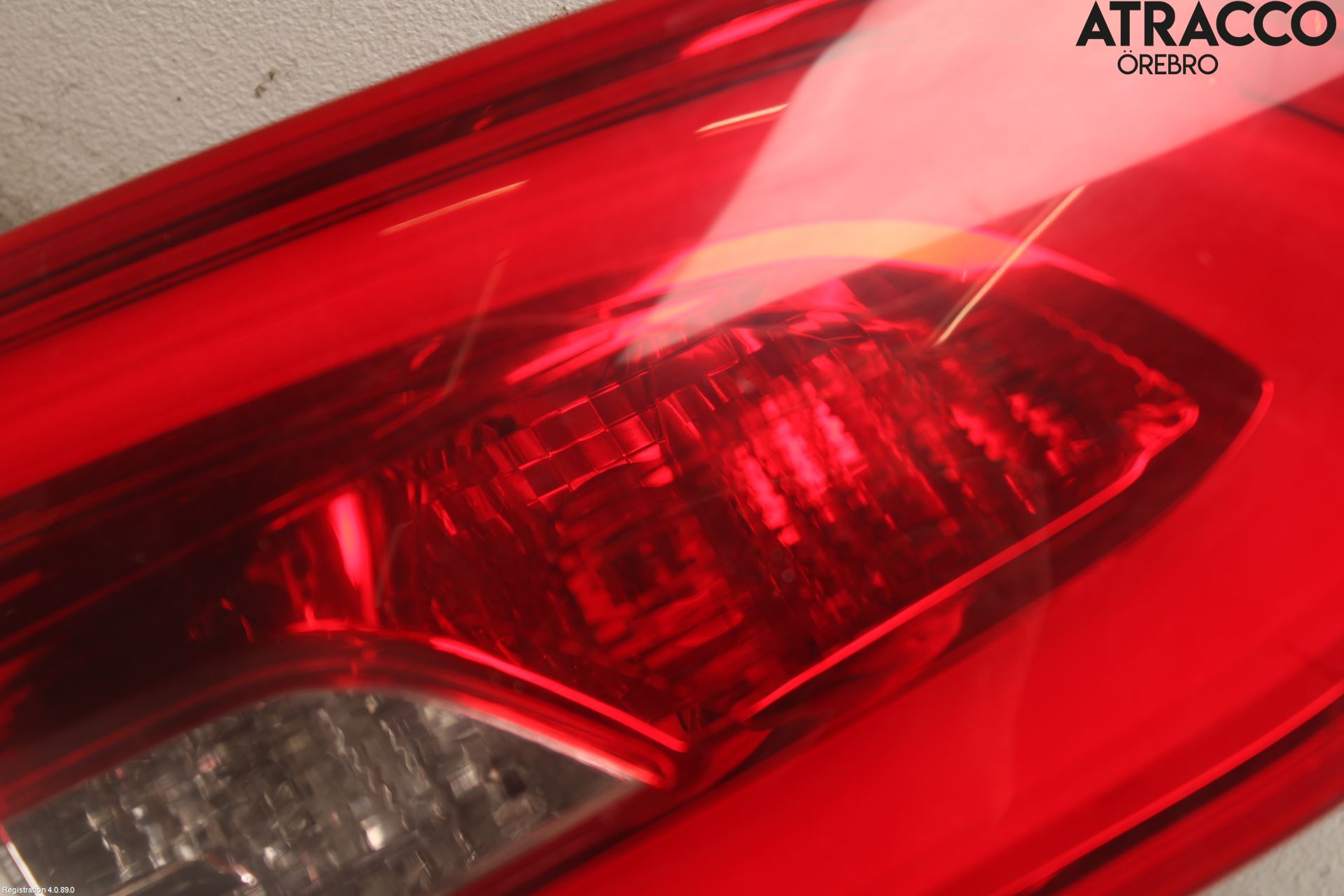 Peugeot 308 14-21 Baklykt Venstre  På Luke(Indre