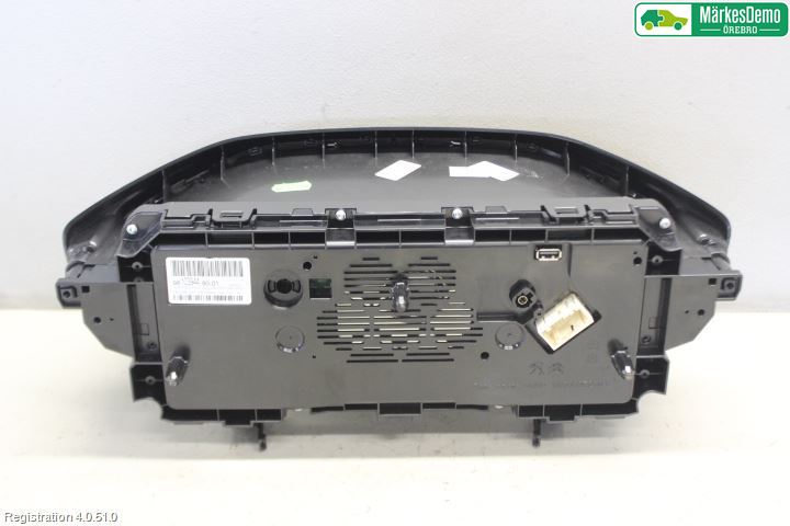 Peugeot 3008 17-24 Instr Kombinert
