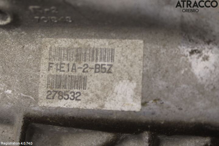Mitsubishi OUTLANDER 13-21 Navgir Elektrisk