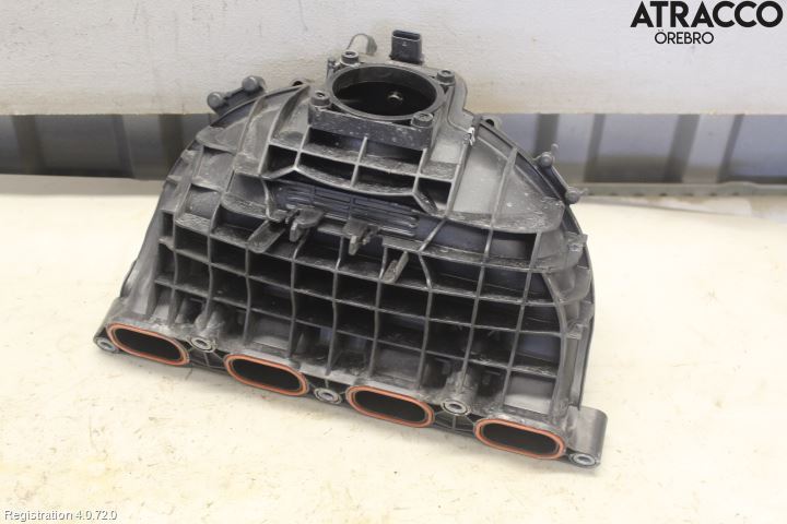 BMW 4 F32/F33/F82/F83 13-20 Innsugningsmanifold
