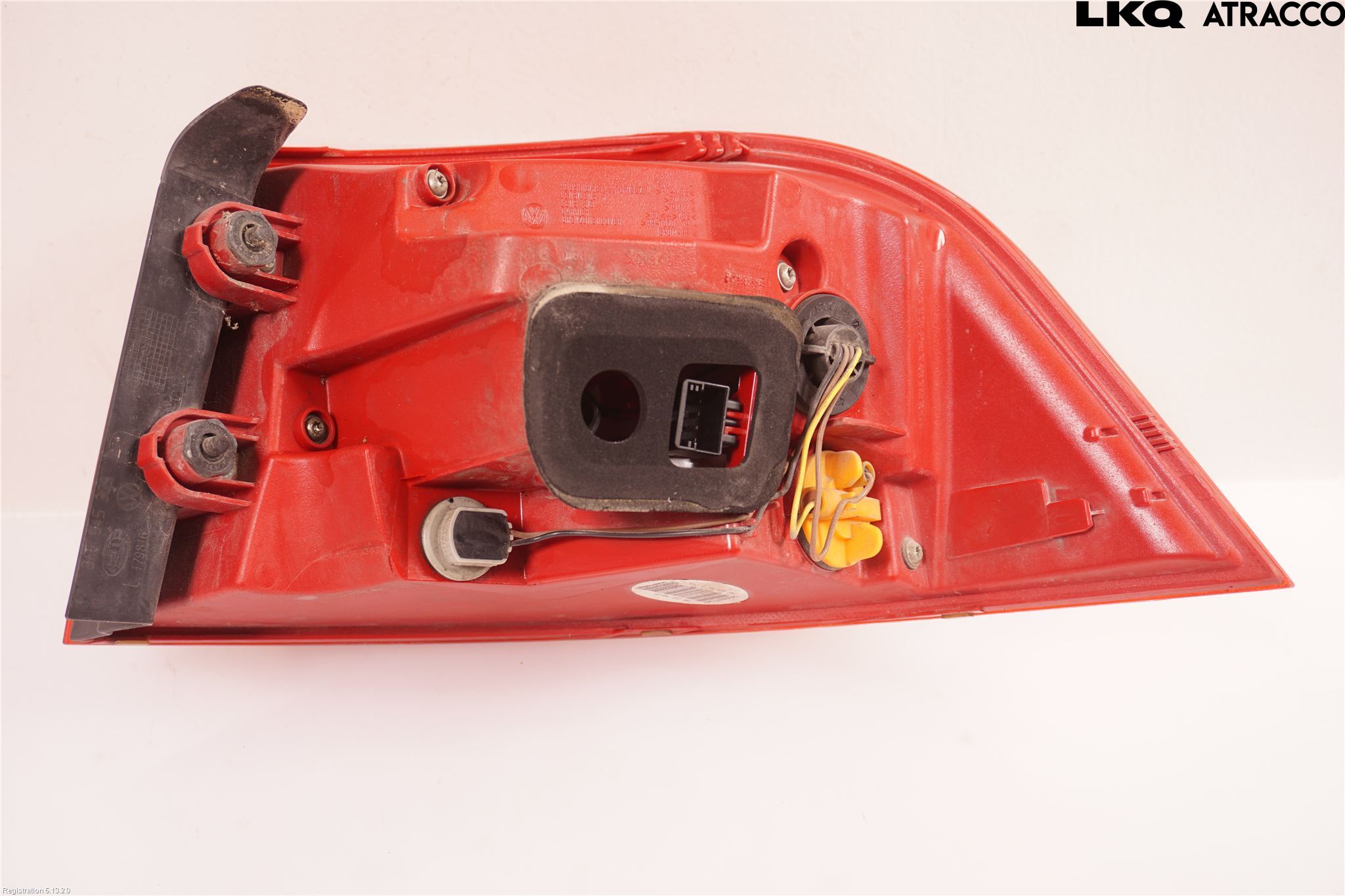 Volkswagen VW PASSAT 11-14 Baklykt Venstre
