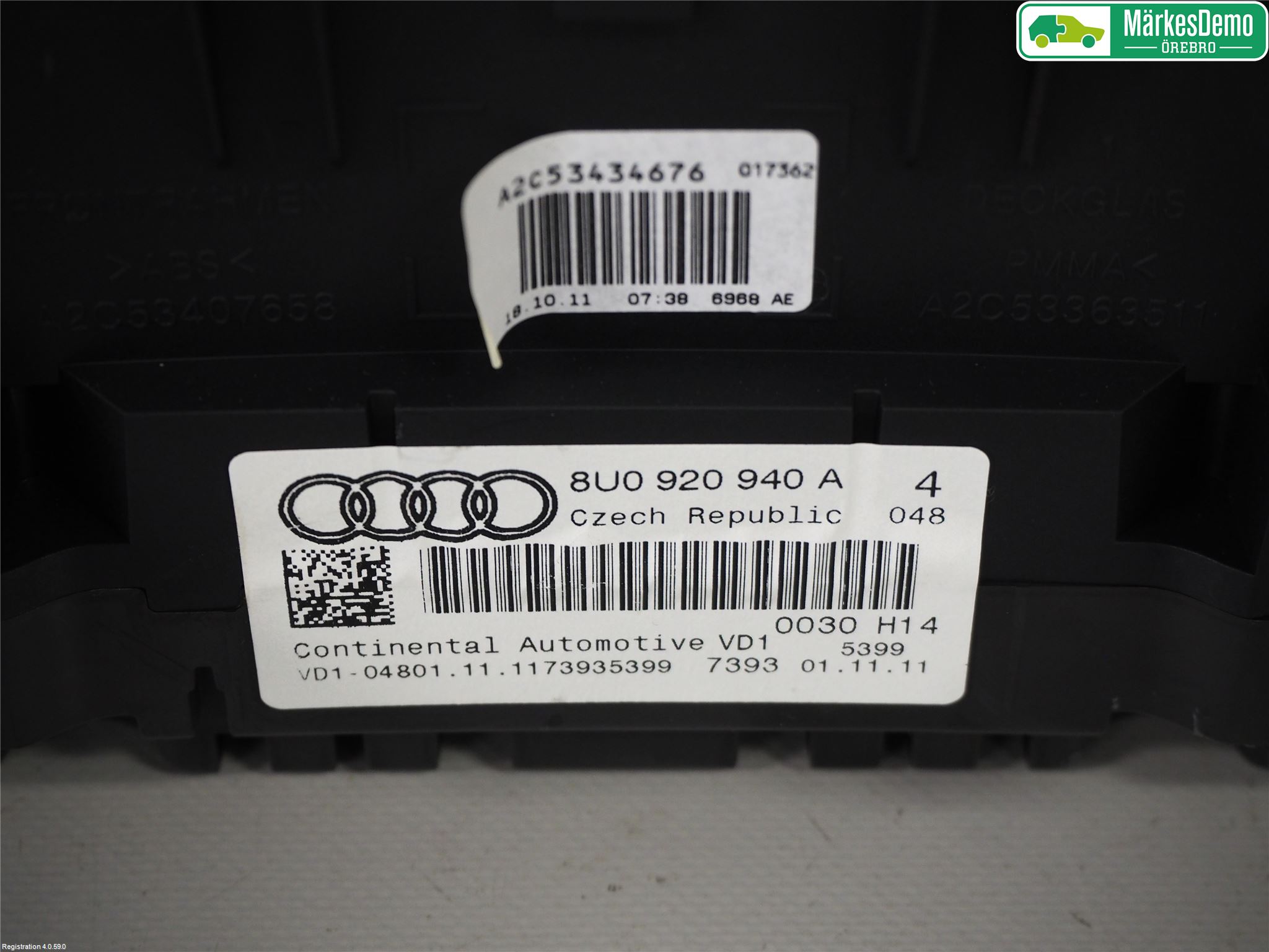 Audi Q3 8U 12-18 Instr Kombinert