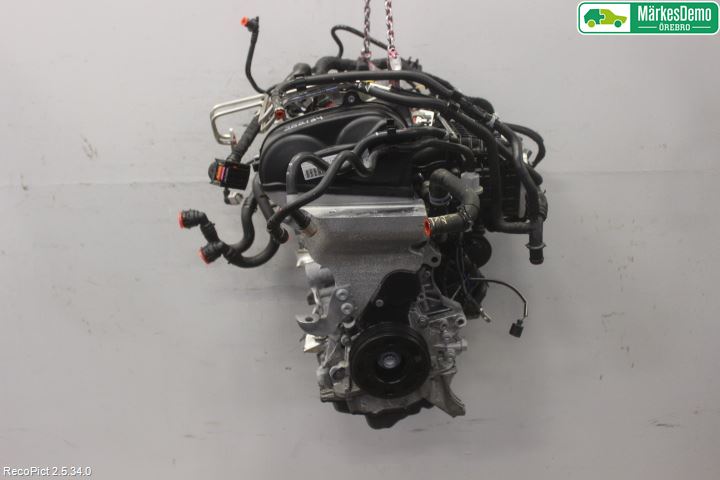 Audi A1/S1 11-18 Motor Bensin