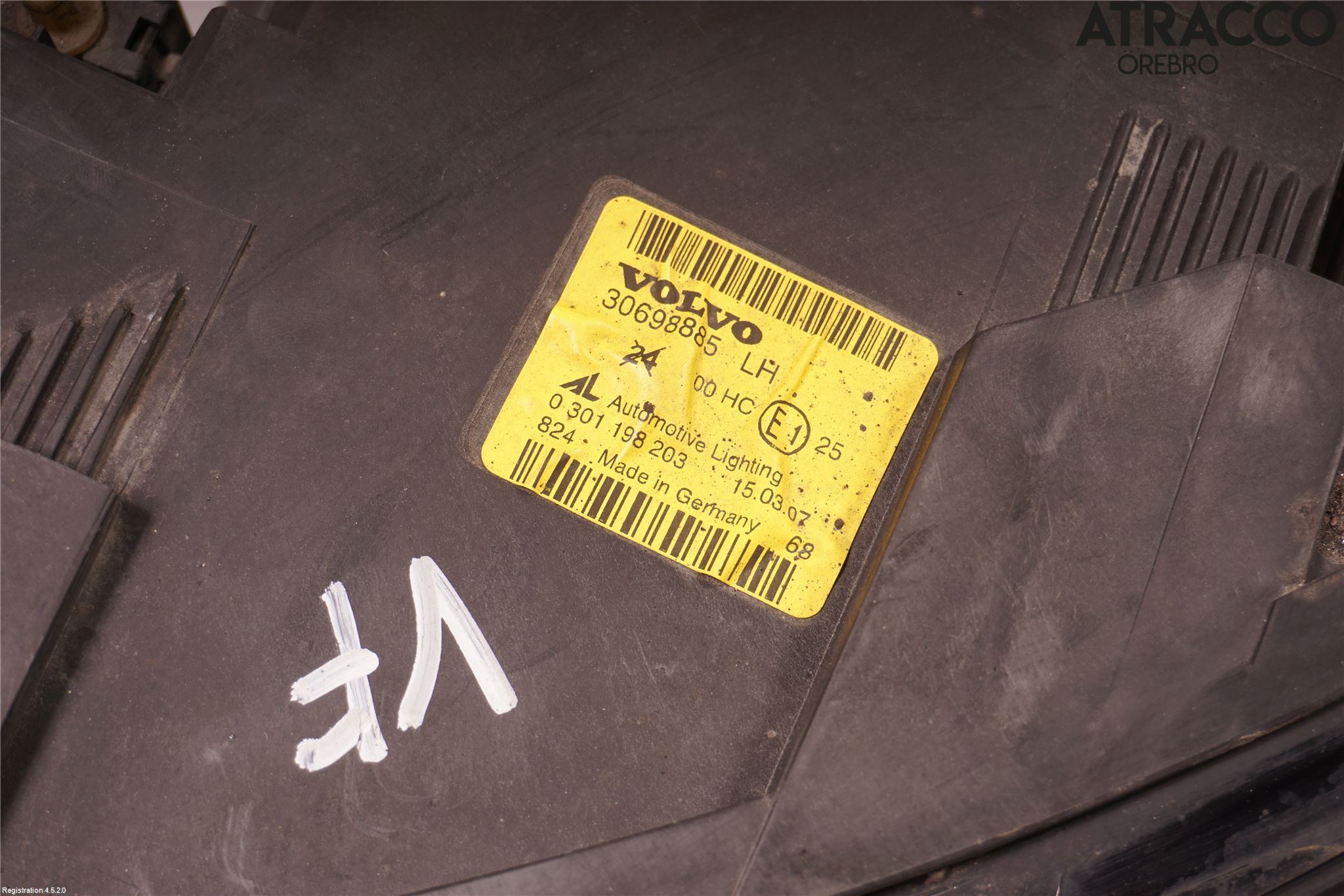 Volvo V50 04-07 Frontlykt Venstre