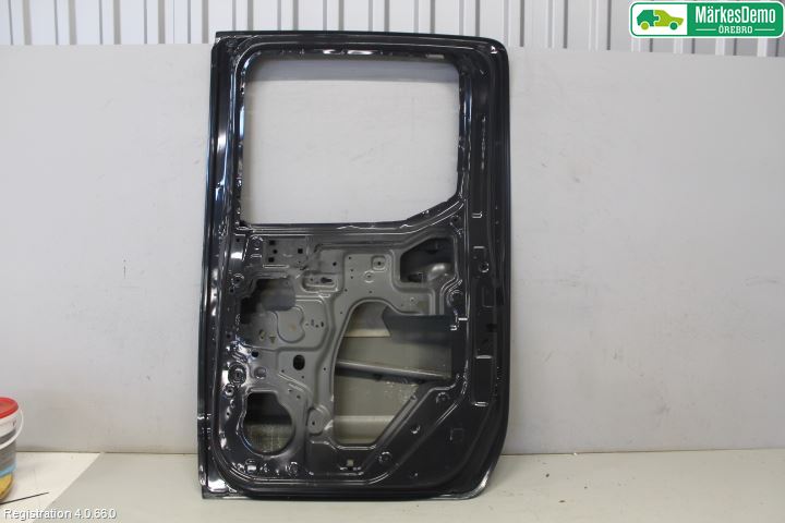 Nissan NAVARA 05-16 Dør 4D Bak Høyre