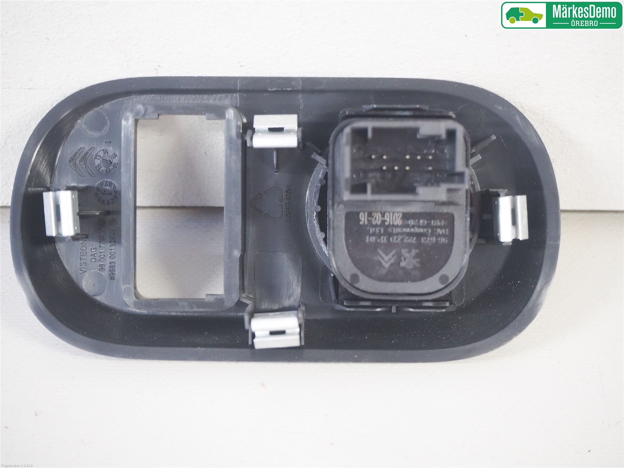 Citroen C4 CACTUS 14-20 Bryter Speil