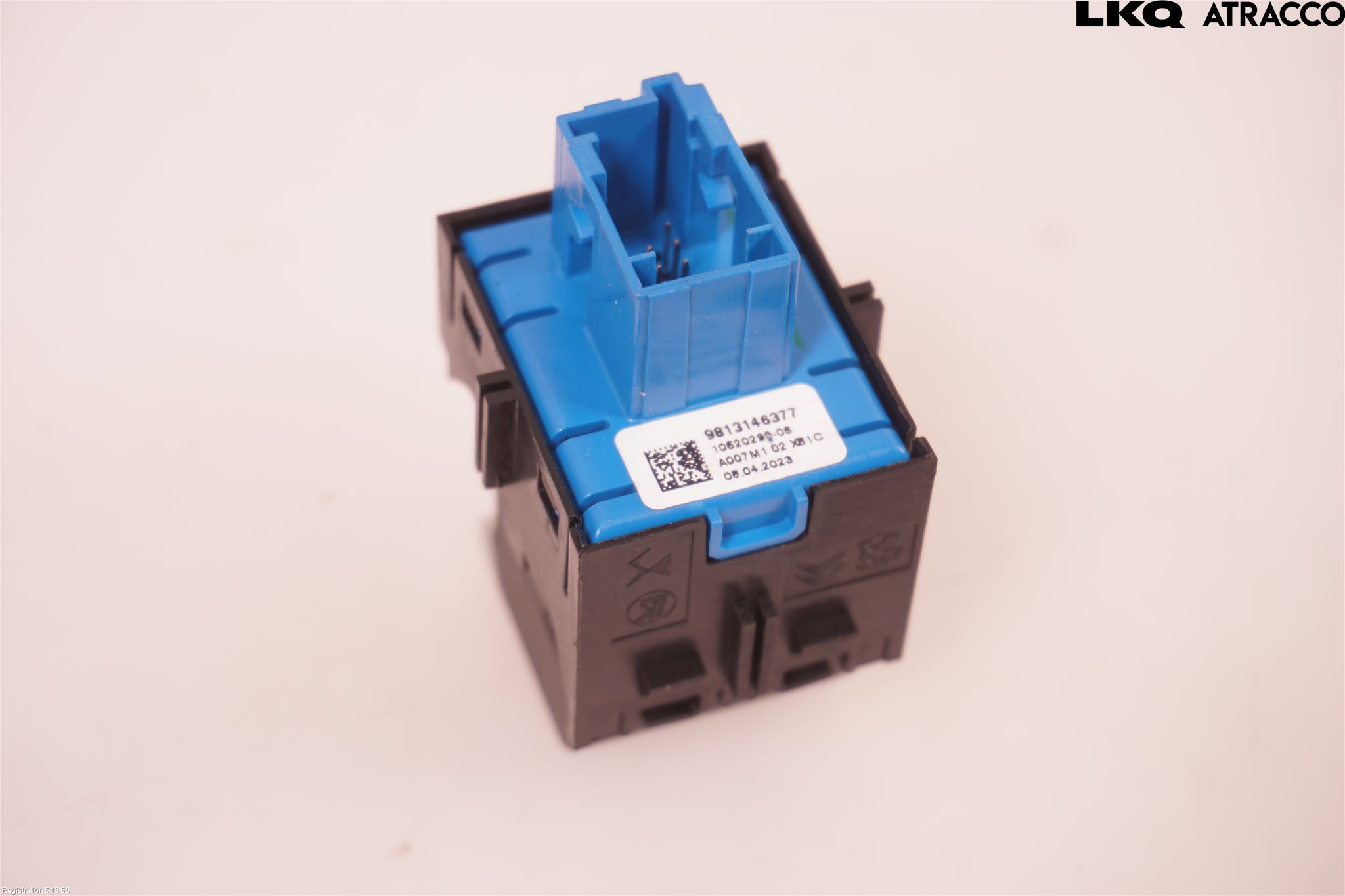 Citroen C4/E-C4 C4X/E-C4X III 21- Bryter Parkeringsbrems