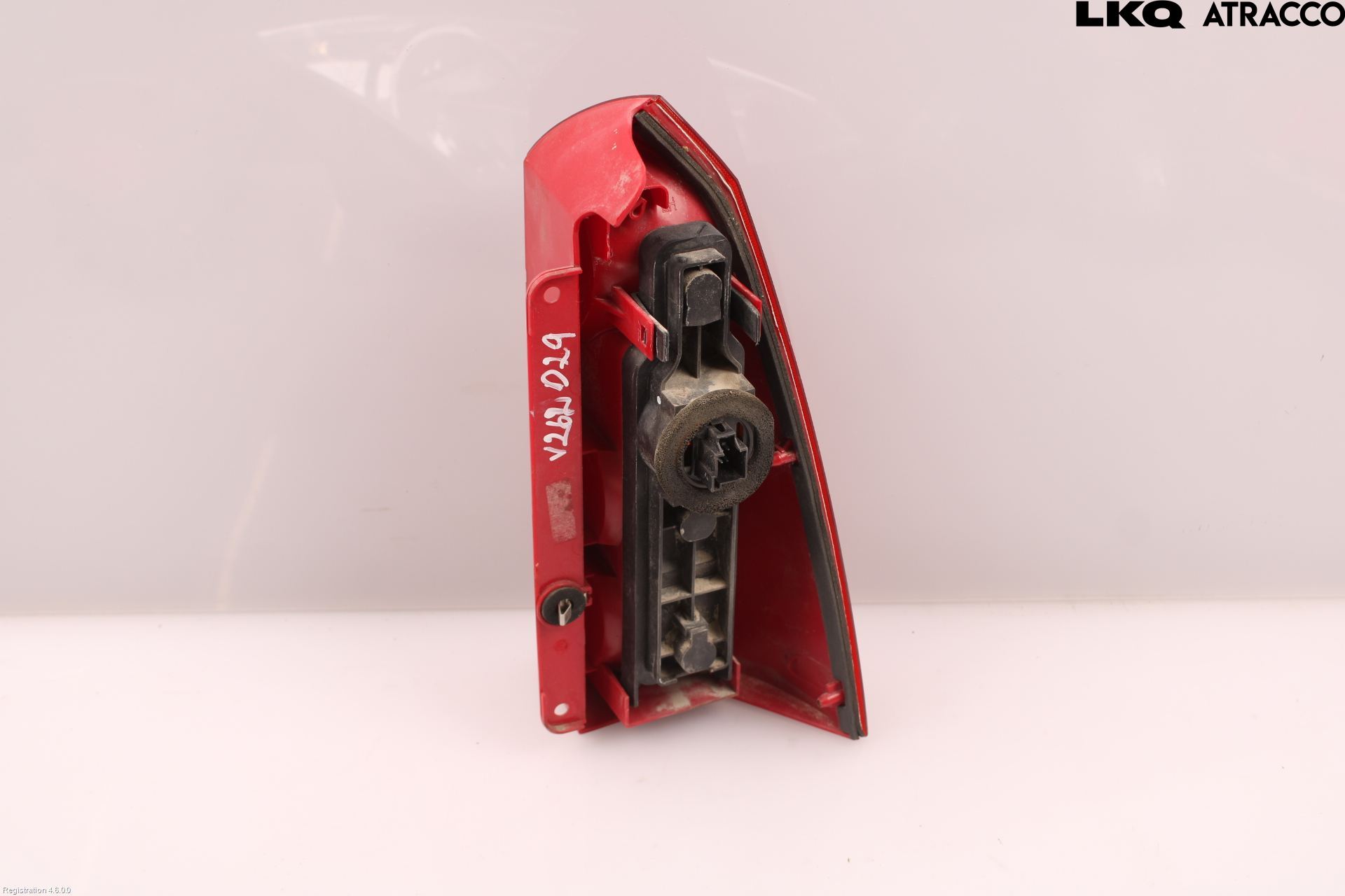 Ford FOCUS     99-04 Baklykt Venstre