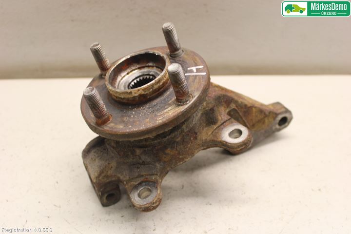 Nissan NOTE E12 14-20 Spindel Hf