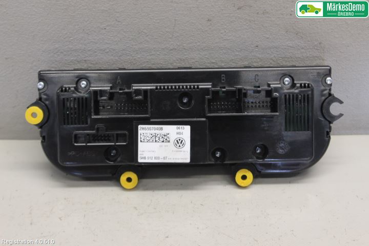 Volkswagen VW AMAROK 2H 10-22 Varme Ac Betjening-Display