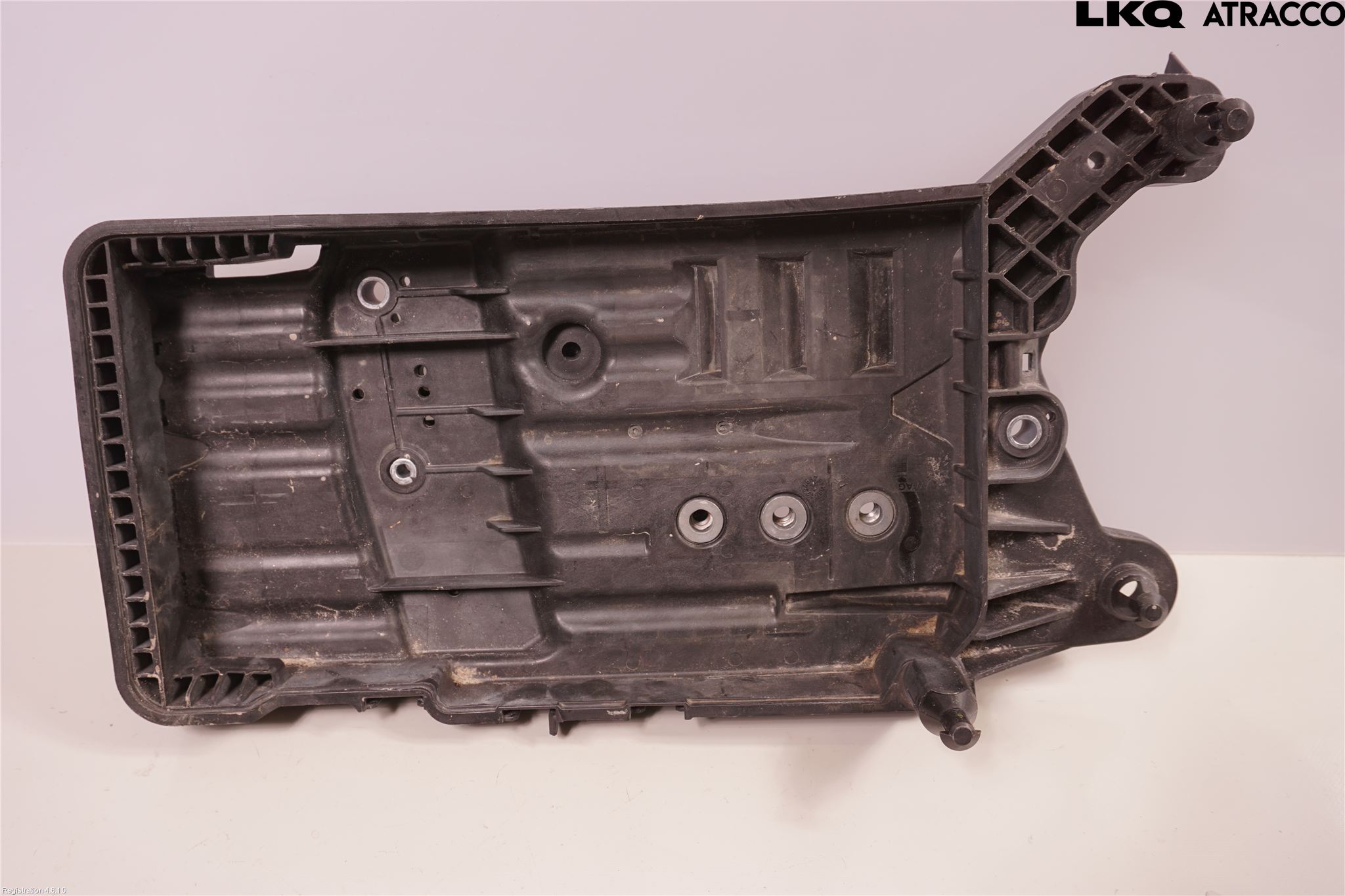 Volkswagen VW TIGUAN 16-24 Batterikasse - Feste - Holder