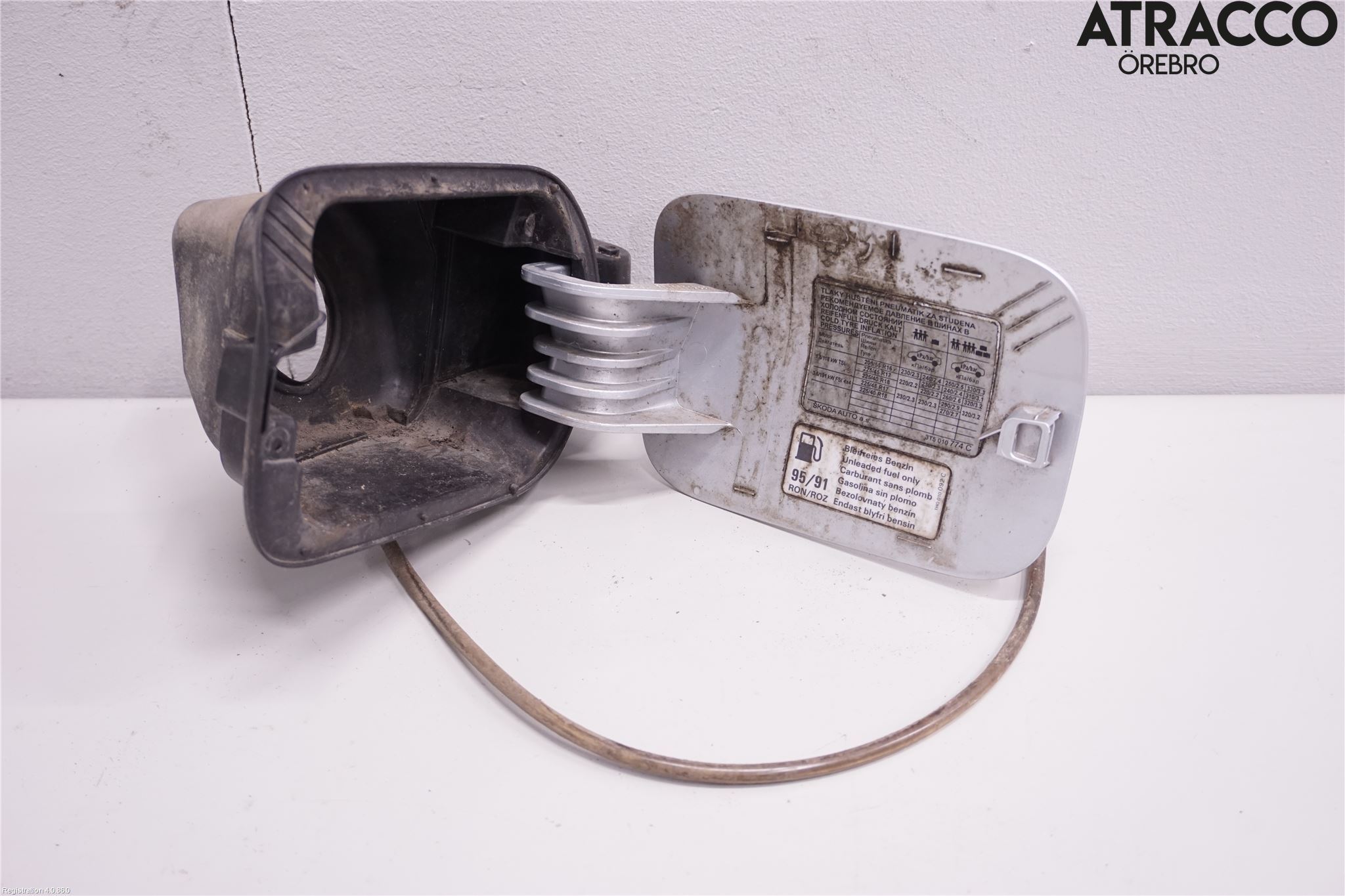 Skoda SUPERB 09-15 Drivstoff Tankluke