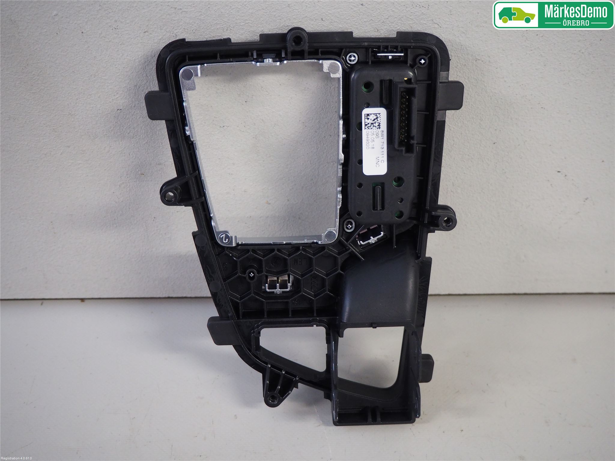 Audi A4/S4 B9 16-19 Innr Radio Ramme