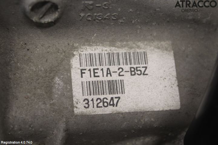 Mitsubishi OUTLANDER 13-21 Navgir Elektrisk