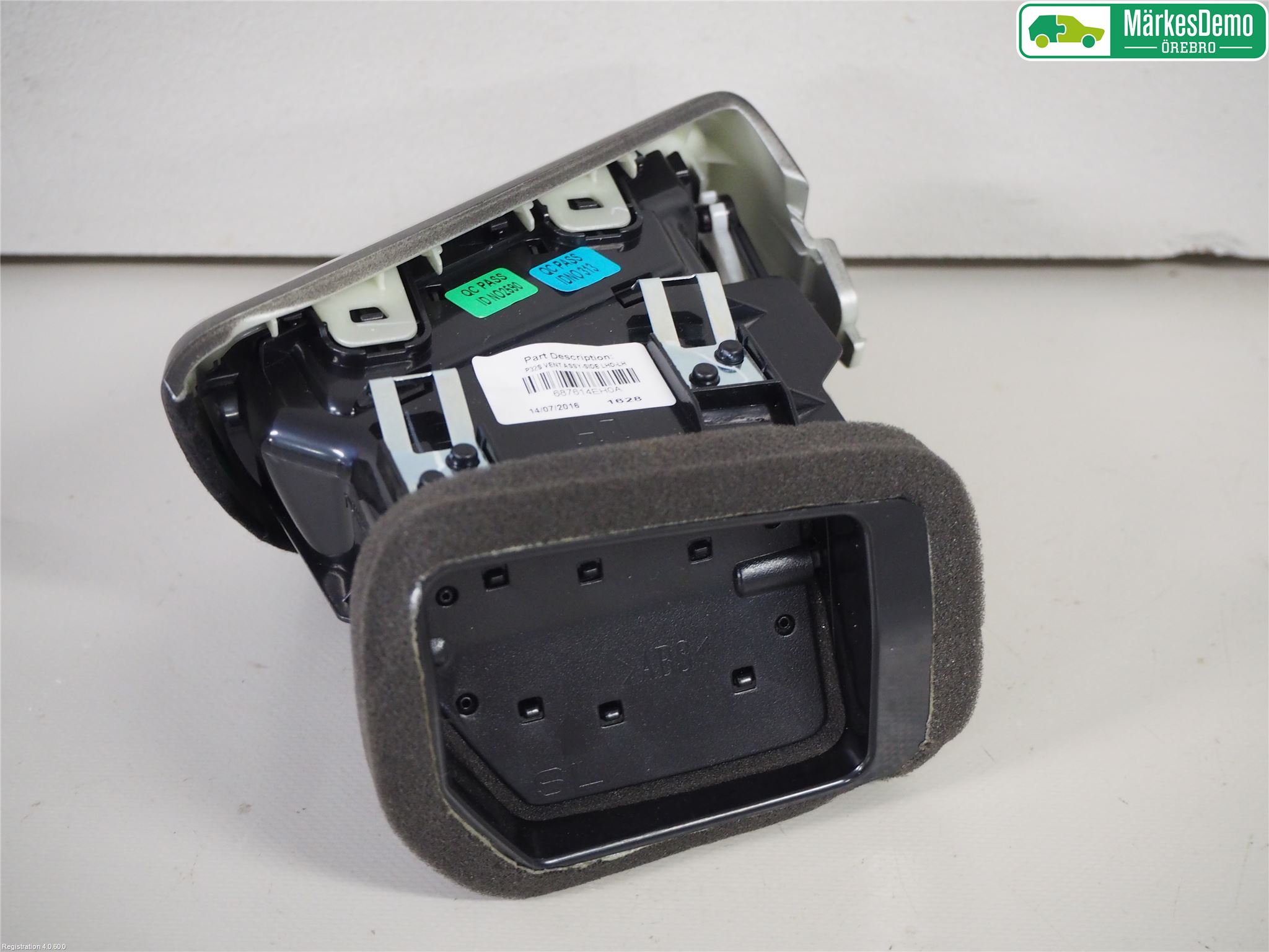 Nissan QASHQAI 14-17 Dashbord Kanal - Dyse