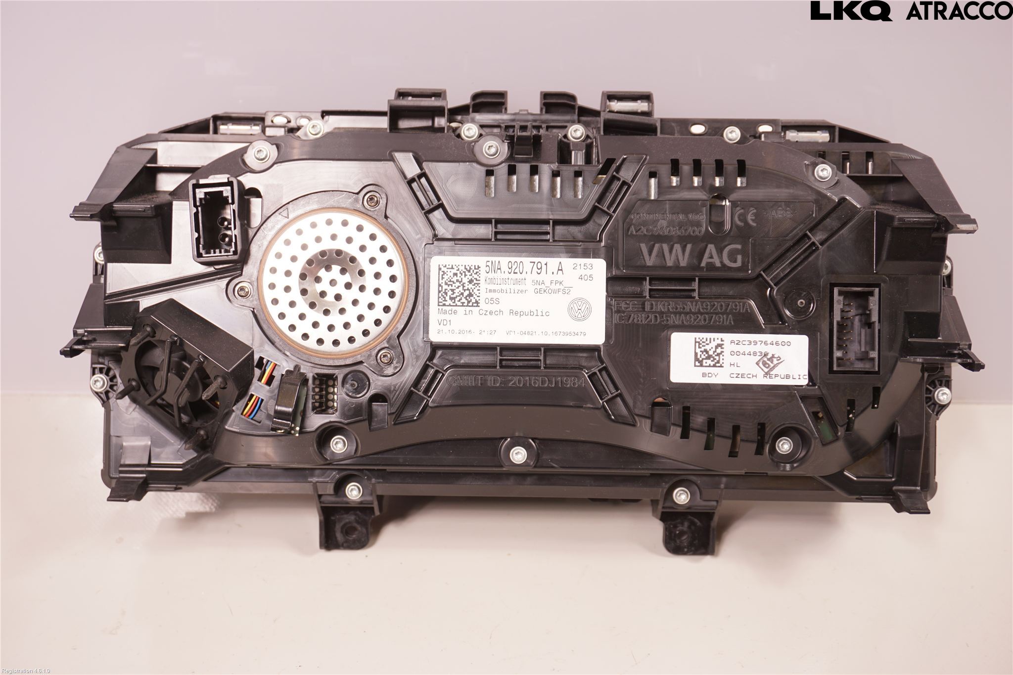 Volkswagen VW TIGUAN 16-24 Instr Kombinert