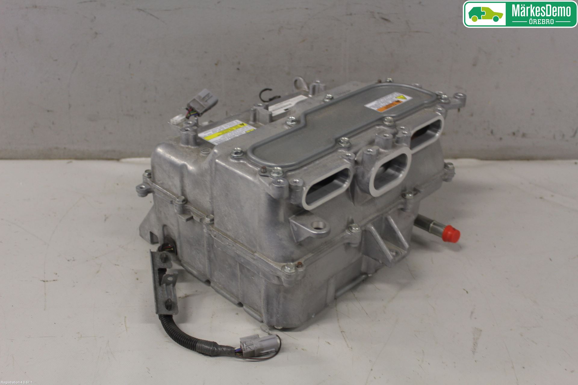 Mitsubishi OUTLANDER 13-21 Hybridconverter