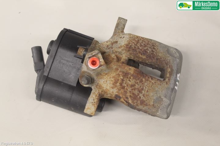 Volkswagen VW PASSAT 11-14 Bremsecaliper Bak Høyre