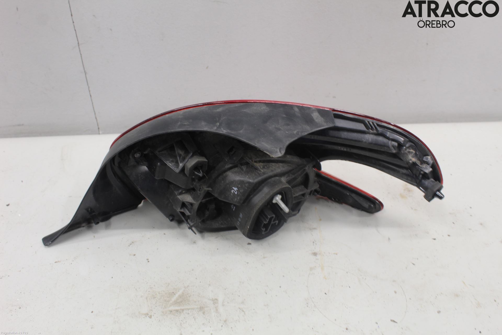 Peugeot PEUGOT 208 16-19 Baklykt Venstre