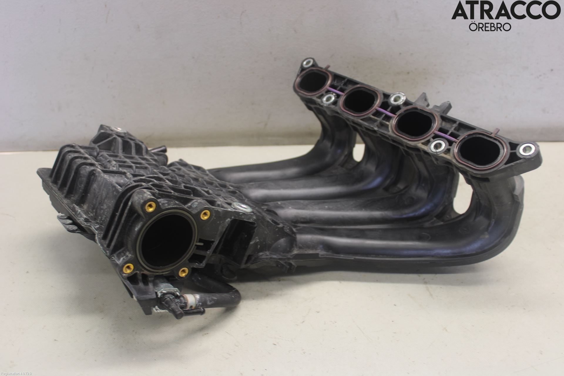 Nissan JUKE 14-19 Innsugningsmanifold