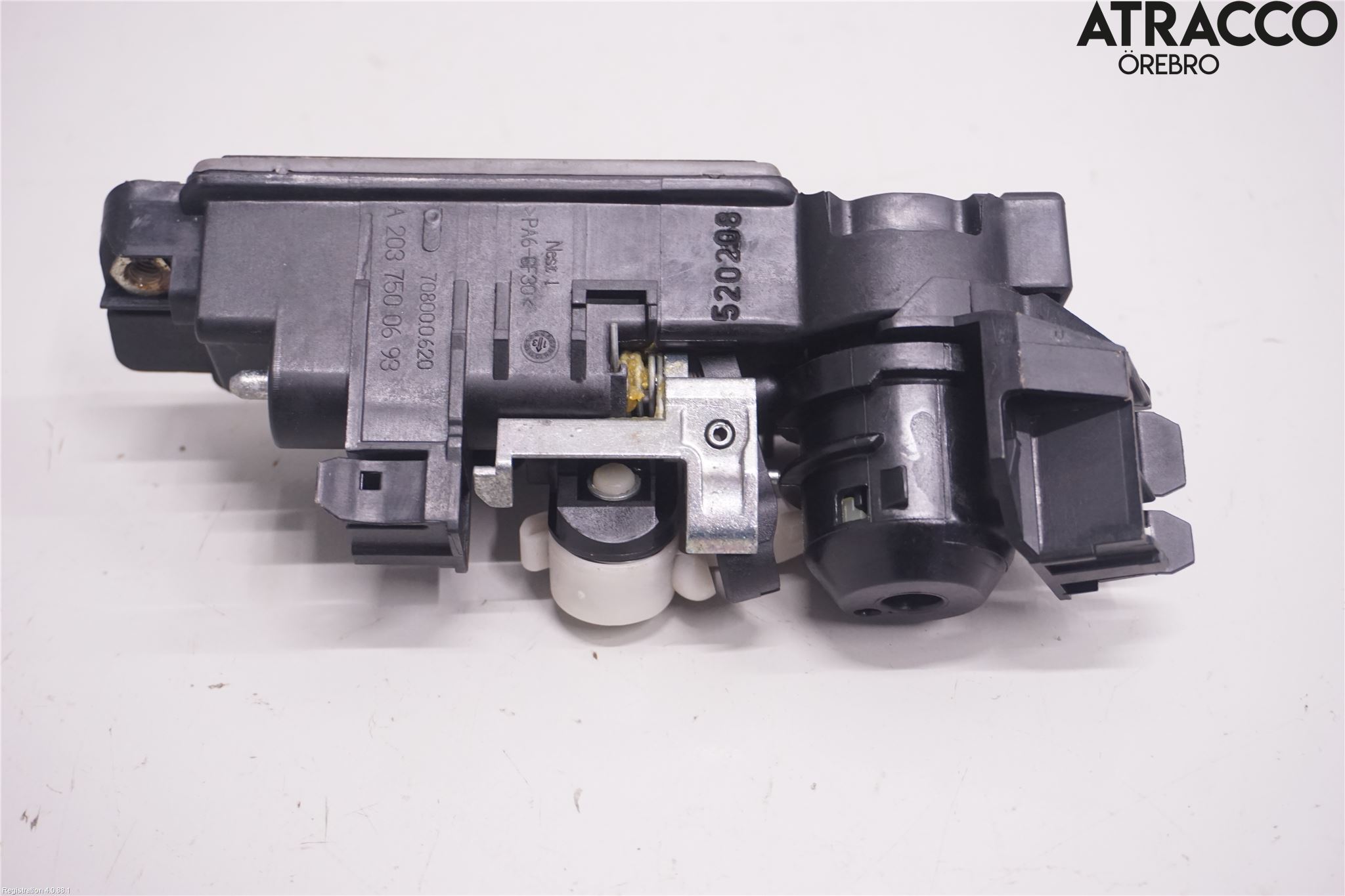 Mercedes-Benz MB E-KLASS (W211) 02-09 Bakluke Handtak Ytre
