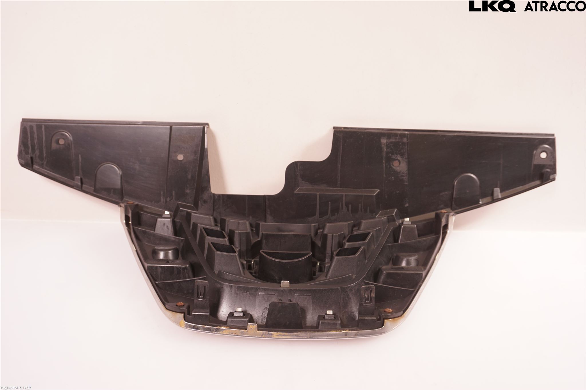 Nissan JUKE 14-19 Grill Komplett