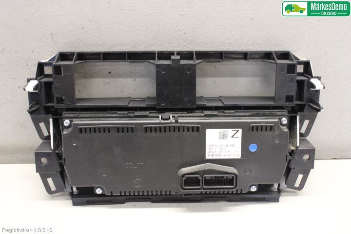 Mazda 3 III 14-19 Varme Ac Betjening-Display