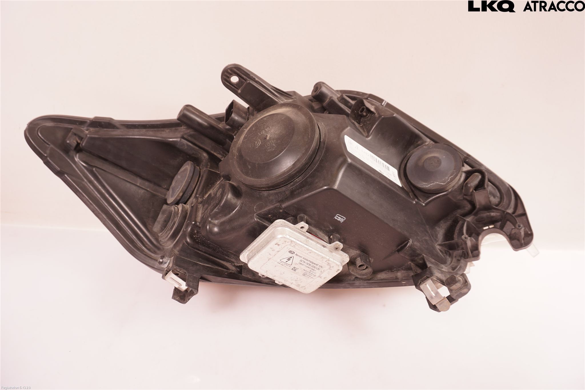 Ford KUGA 08-12 Frontlykt Venstre