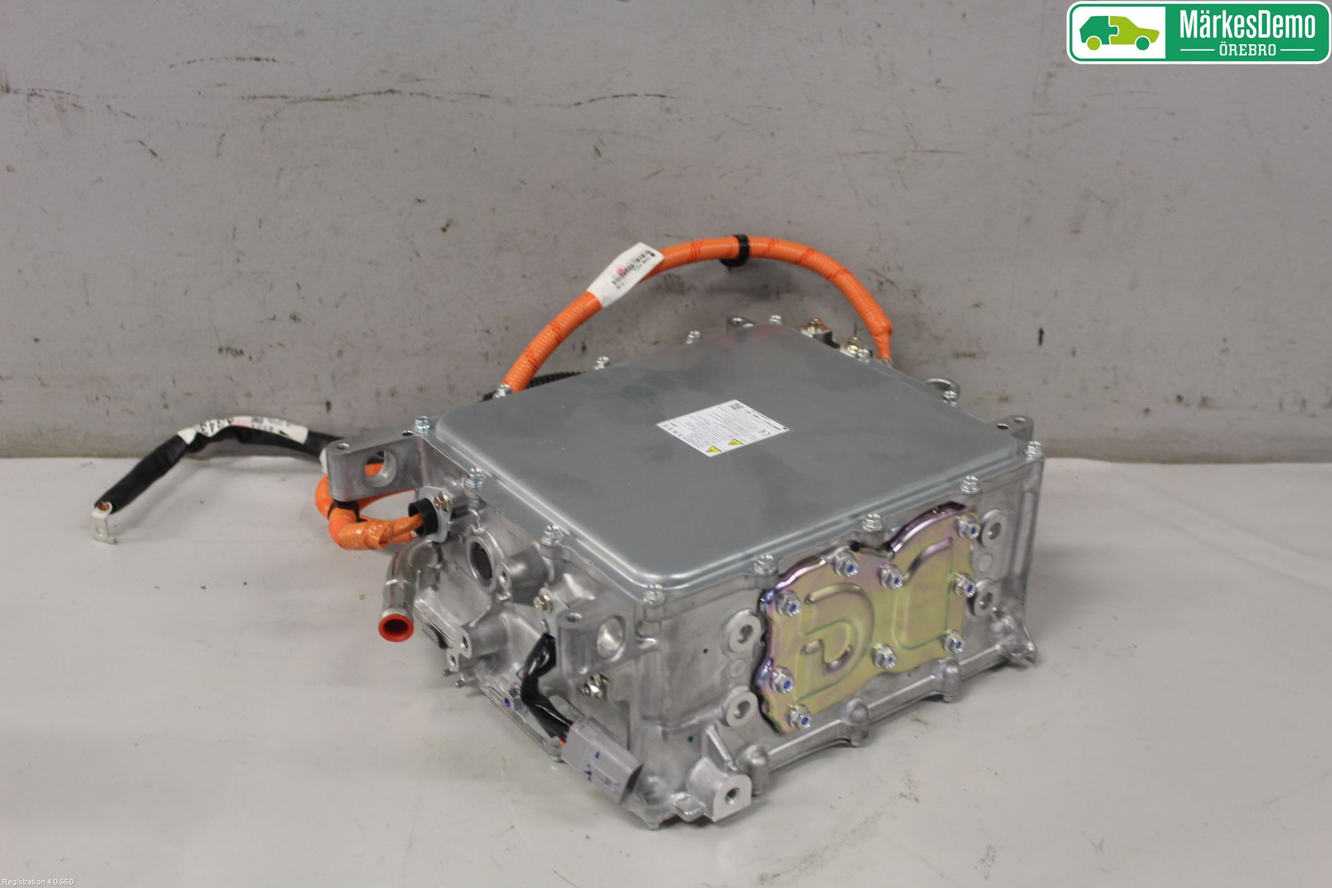 Mitsubishi OUTLANDER 13-21 Batterilader Hybrid