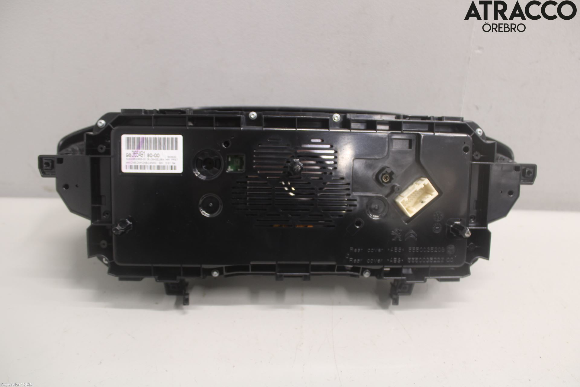 Peugeot 3008 17-24 Instr Kombinert