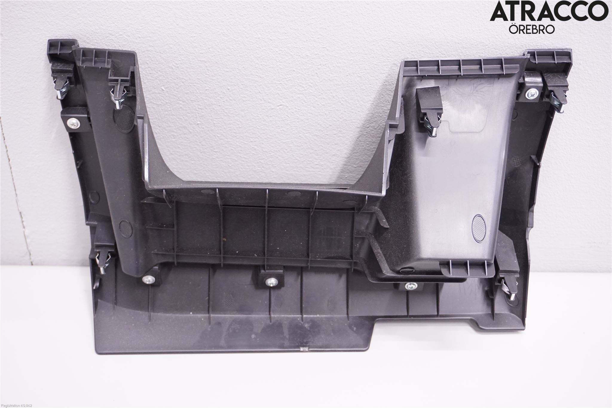 Nissan NOTE E12 14-20 Innr Oppbevaringsrom