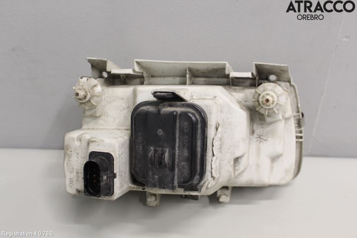 Volkswagen VW POLO 95-01 Frontlykt Venstre