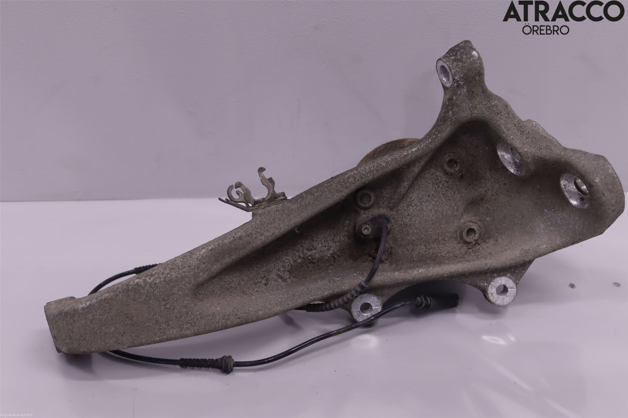 BMW 5 F10/F11/F18 09-17 Spindel Vf