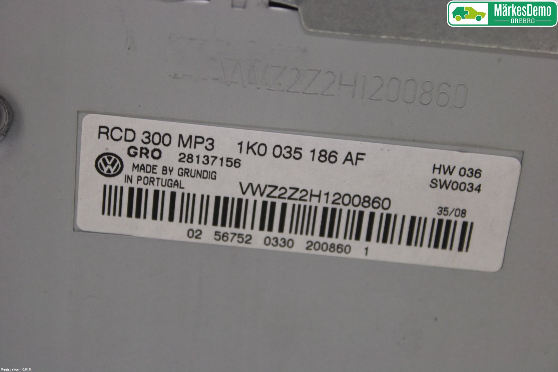 Volkswagen VW CADDY      04-10 Stereo Radio Med Cd