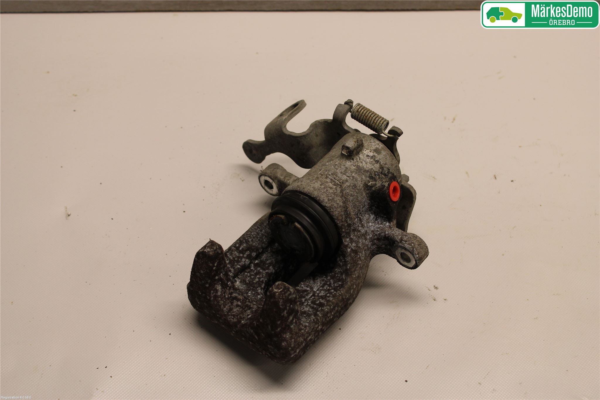 Peugeot PARTNER 16-18 Bremsecaliper Bak Høyre