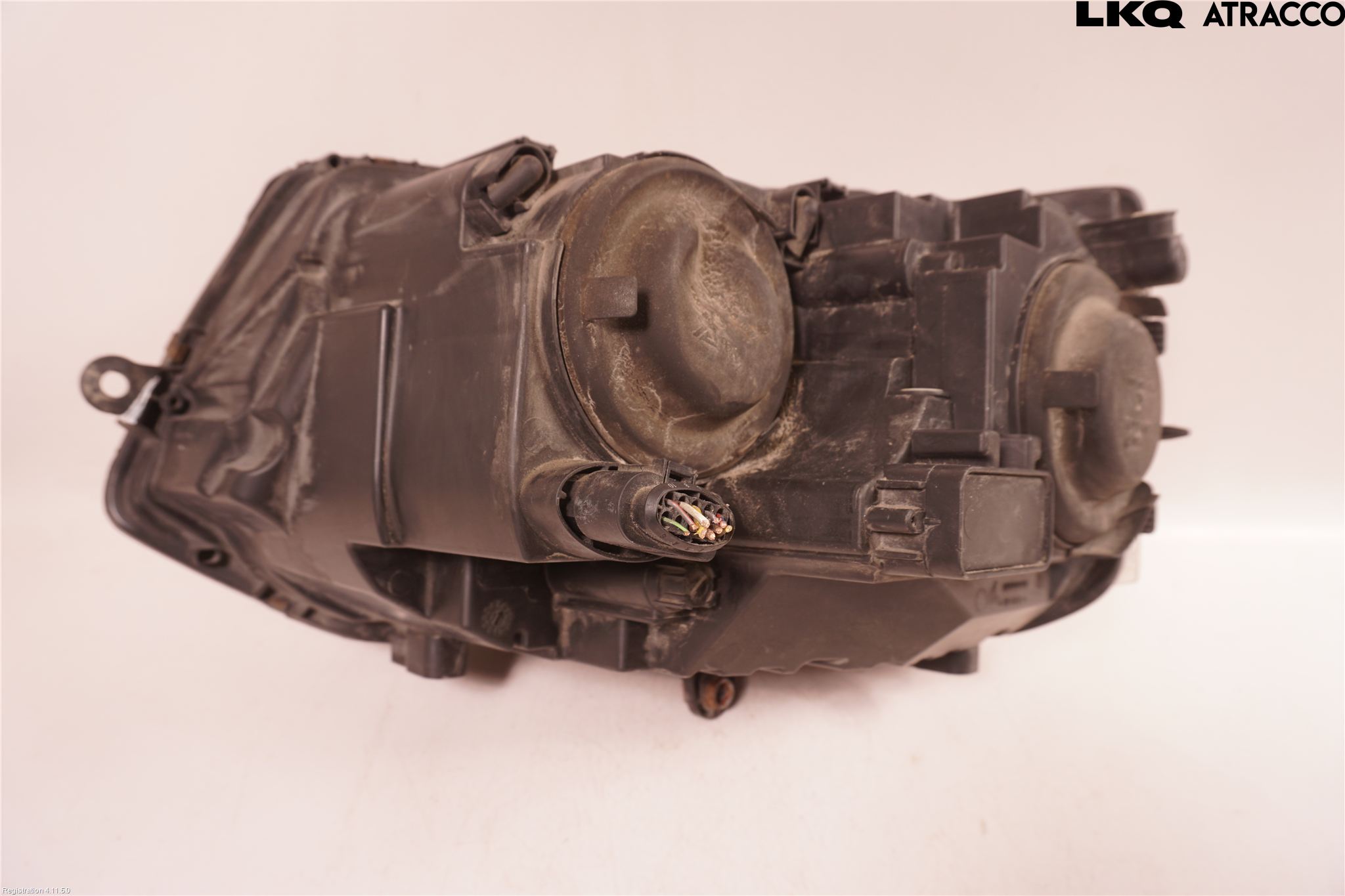 Volkswagen VW TRANSP/CARAVELLE (T5) 04-15 Frontlykt Høyre