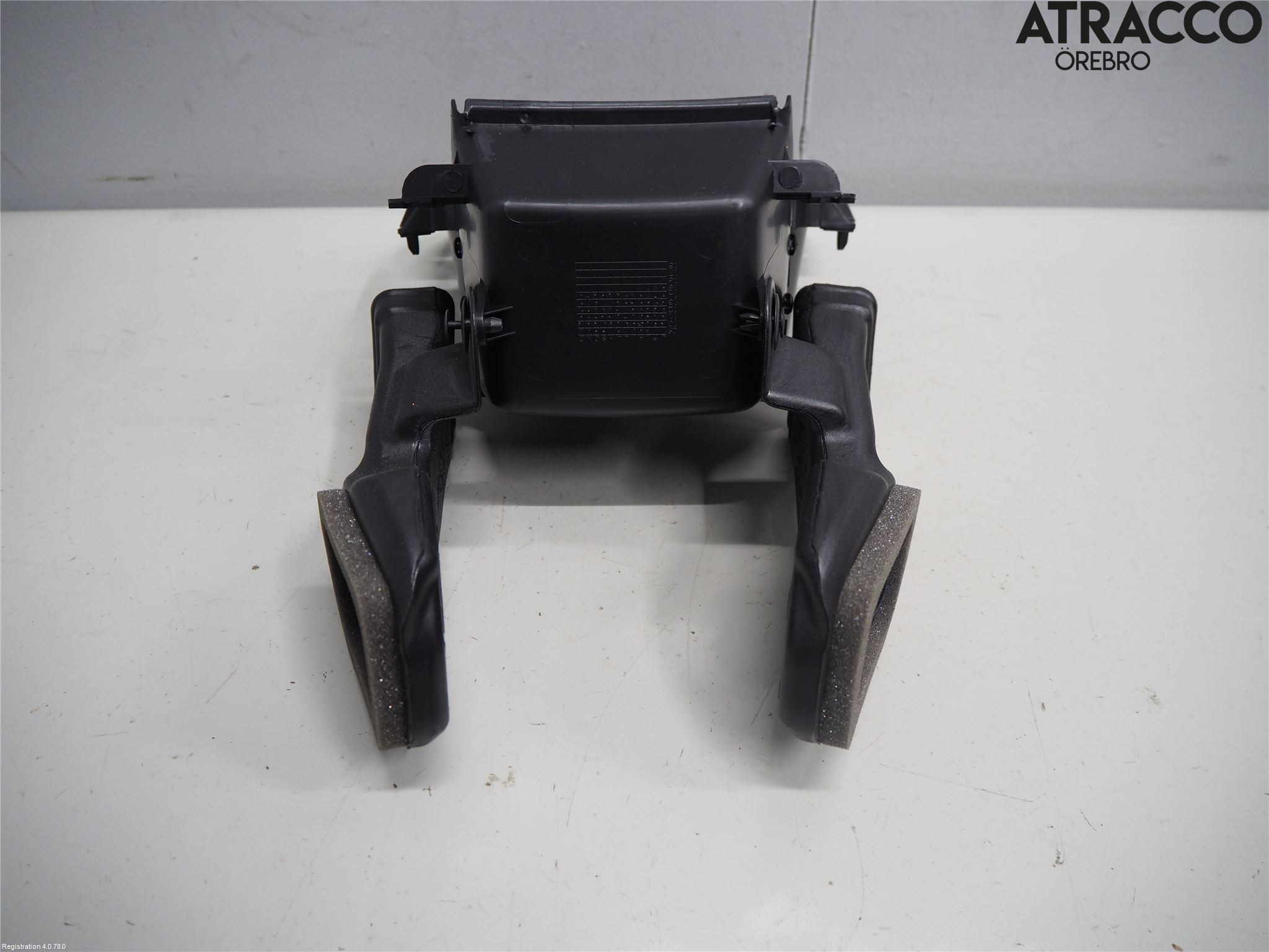 Citroen C3 10-17 Instrumentkonsoll Gulv