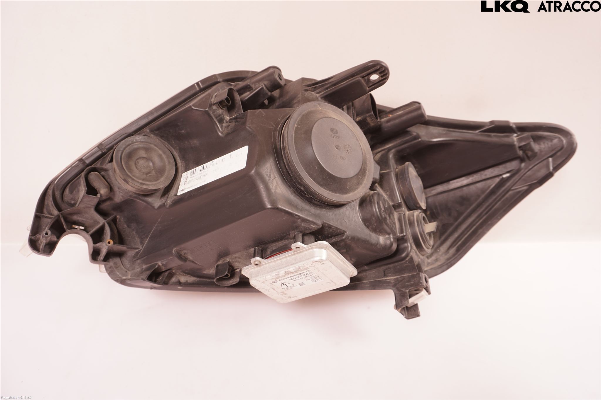 Ford KUGA 08-12 Frontlykt Høyre