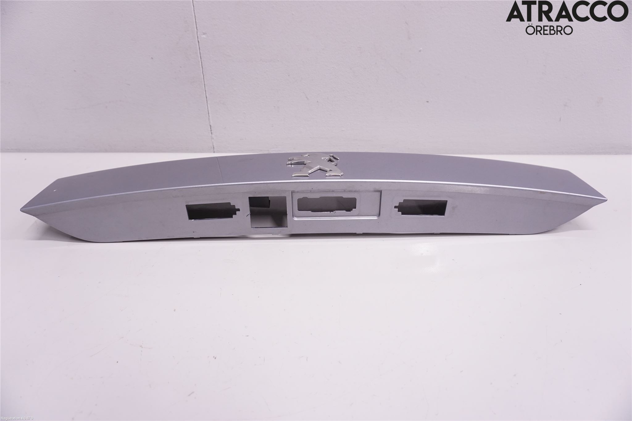 Peugeot 2008/E-2008 20- List Bak-Bakluke