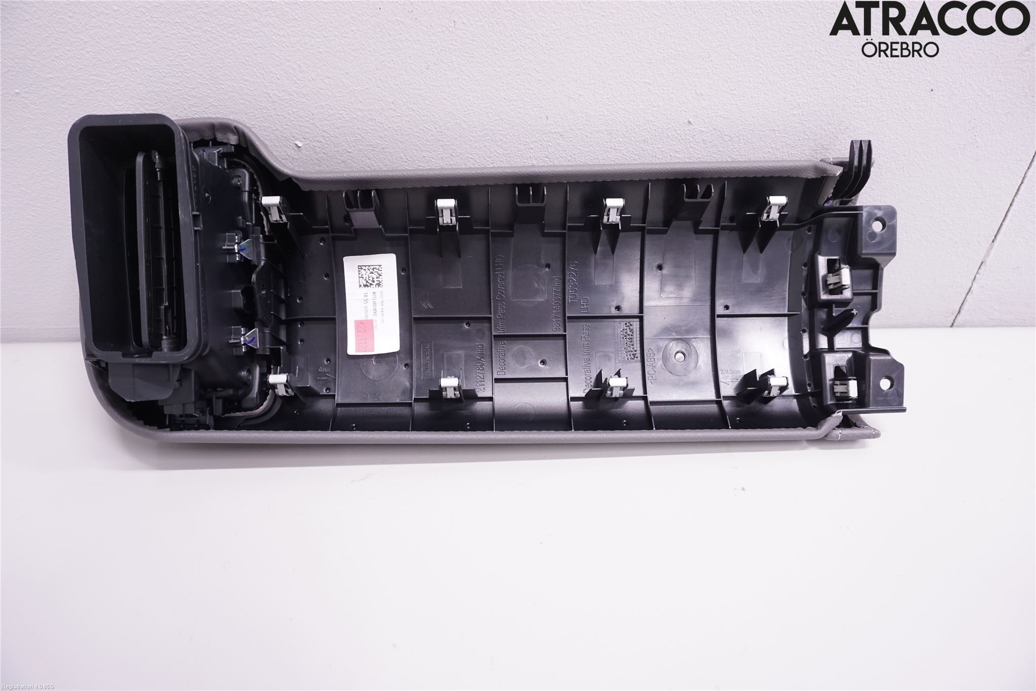 Citroen C5 AIRCROSS 19- Dashbord Kanal - Dyse