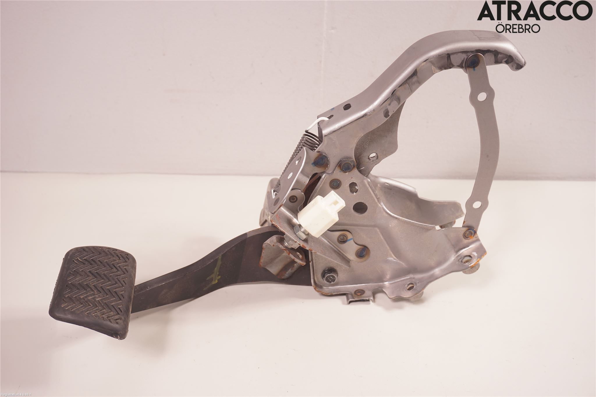 Lexus NX 300h 15-21 Bremsepedal