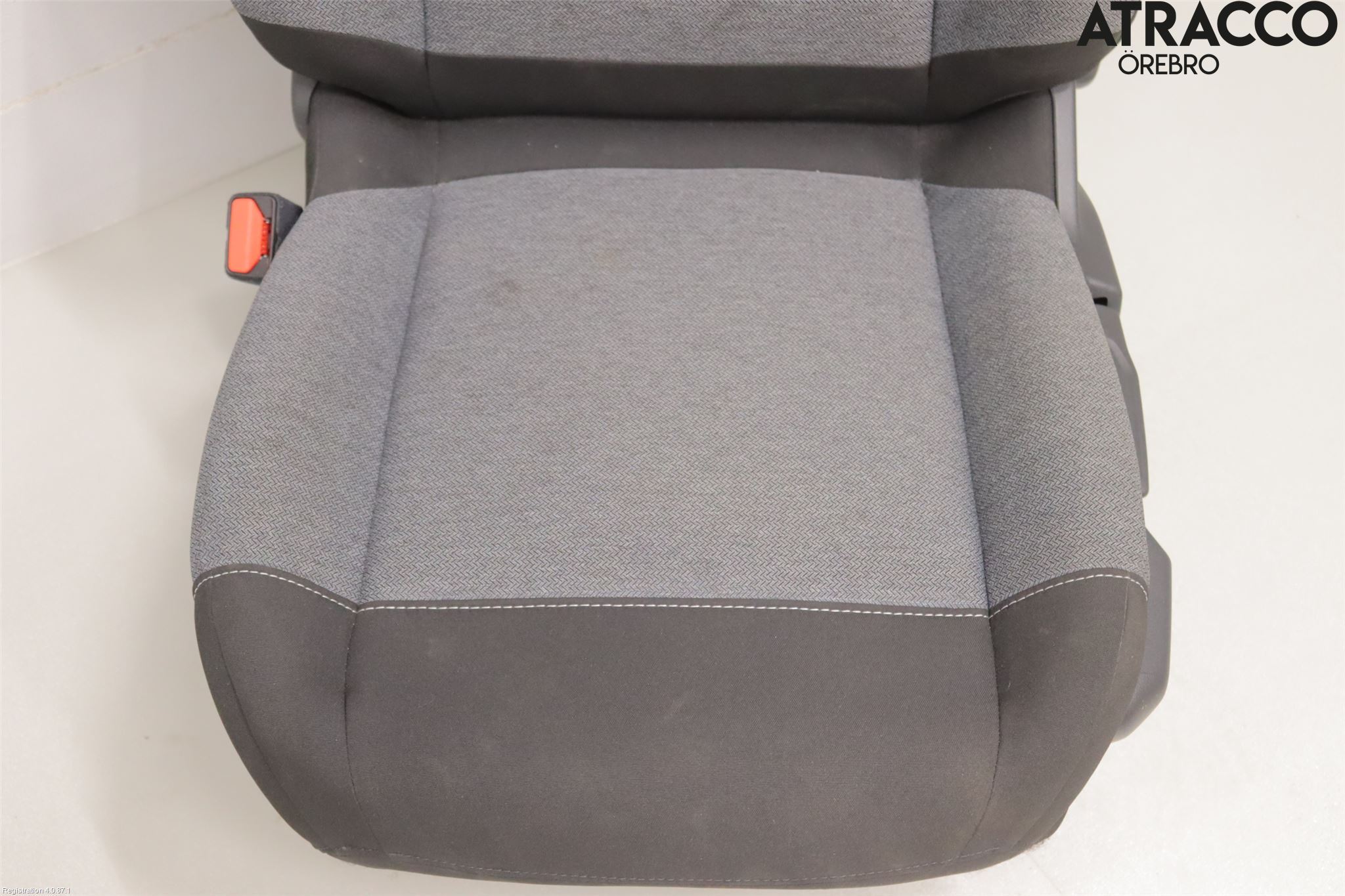 Citroen C4/E-C4 C4X/E-C4X III 21- Innr Sete Foran Venstre