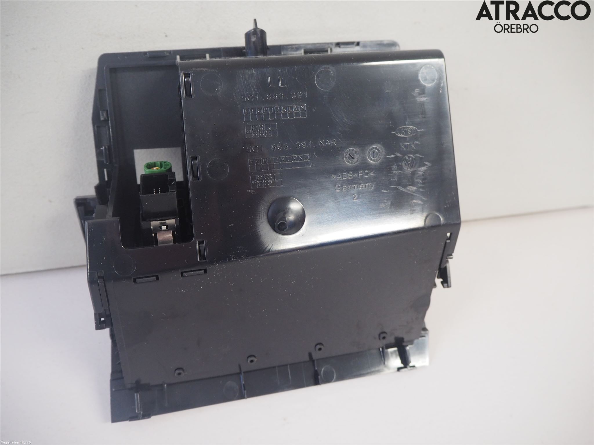 Volkswagen VW GOLF / E-GOLF VII 13-20 Innr Oppbevaringsrom