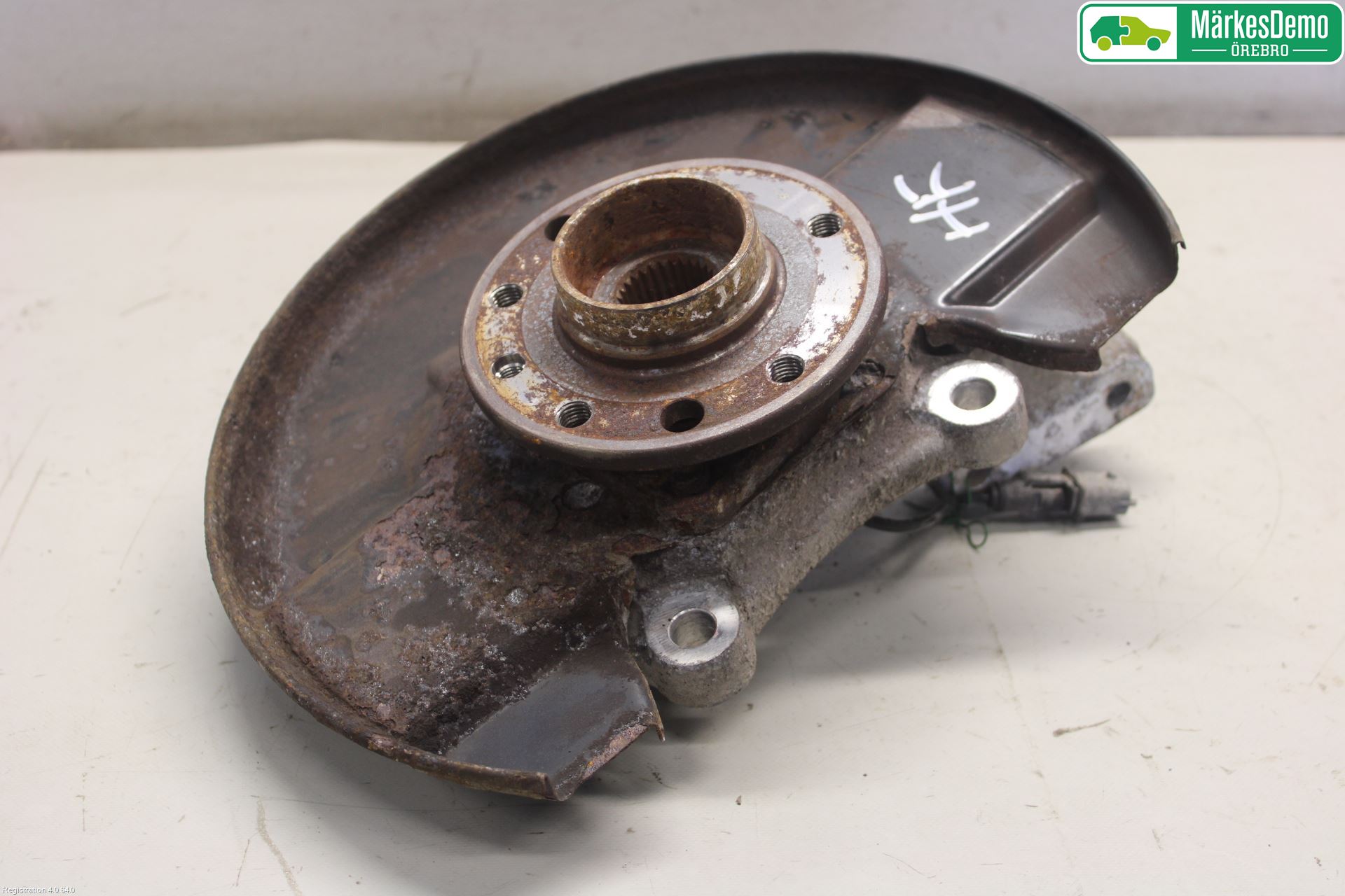 Saab 9-3 VER2/VER3 08-15 Spindel Hf