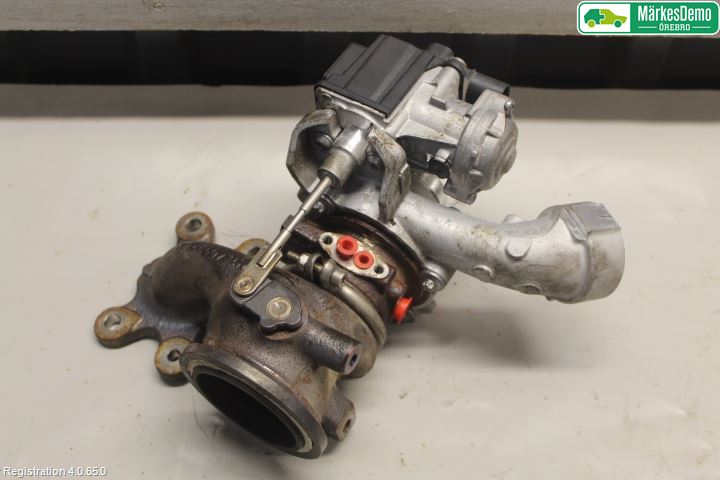 Volkswagen VW POLO 10-17 Turboaggregat