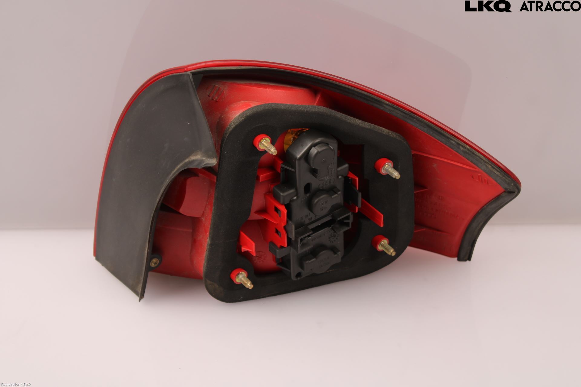 Audi A6/S6     97-05 Baklykt Venstre
