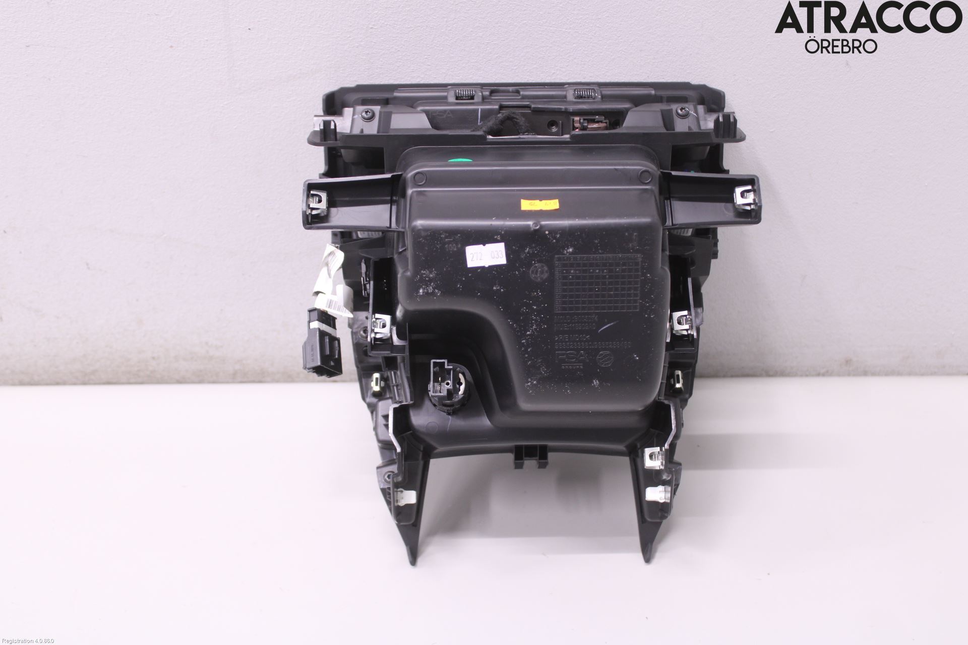 Citroen C4/E-C4 C4X/E-C4X III 21- Instrumentkonsoll Midt