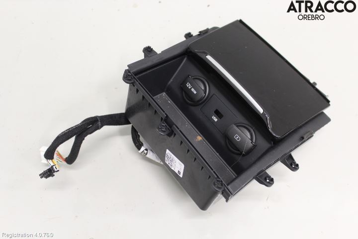 Kia CEED/CEED SW 19- Innr Oppbevaringsrom
